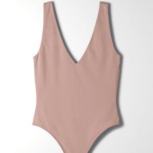 BRAND NEW ARITZIA V NECK BODY SUIT